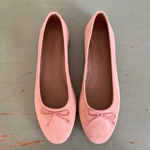 Madewell | The Adelle Ballet Flat in Suede - Picture 2 of 9